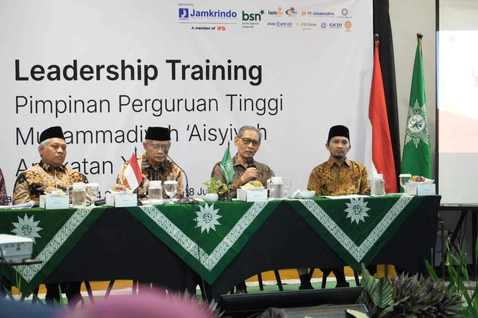 As Job Competition Intensifies, Muhammadiyah Universities Urged to Produce Adaptive and Innovative Graduates